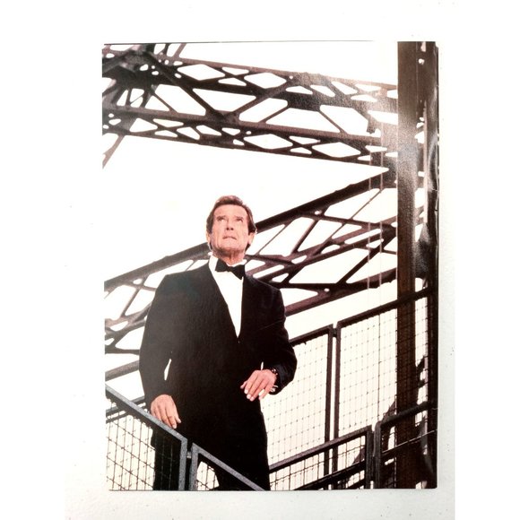 James Bond Duran Duran View To Kill Official Movie Magazine Vintage Walken Moore - Picture 8 of 13